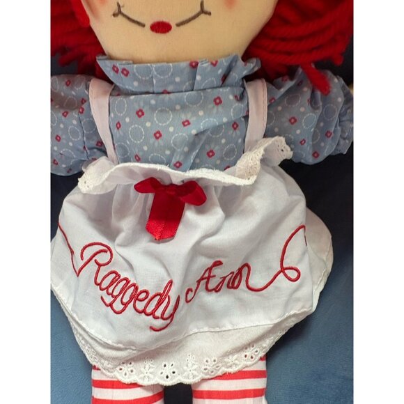 Raggedy Ann Classic American Rag Doll Hasbro Aurora 17” Plush - Picture 3 of 10